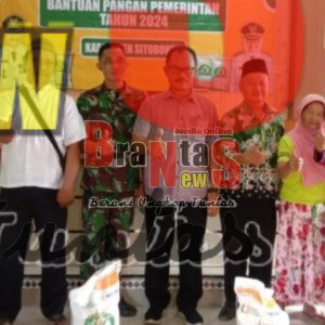 Pemdes Juglangan Salurkan Bantuan Pangan Kepada 555 KPM