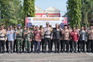 Polres Situbondo Gelar Apel Linmas, Sinergitas Kesiapan Pengamanan Tahap Pemungutan Suara Pilkada