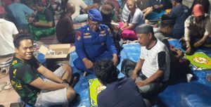 Jelang Tahap Pungut Suara Pilkada, Satpolairud Polres Situbondo Aktif Cooling System di Kampung Nelayan